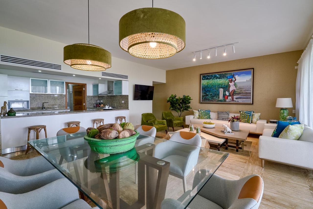 Costa Atlantica Punta Cana - Beach Vacation Condos Εξωτερικό φωτογραφία