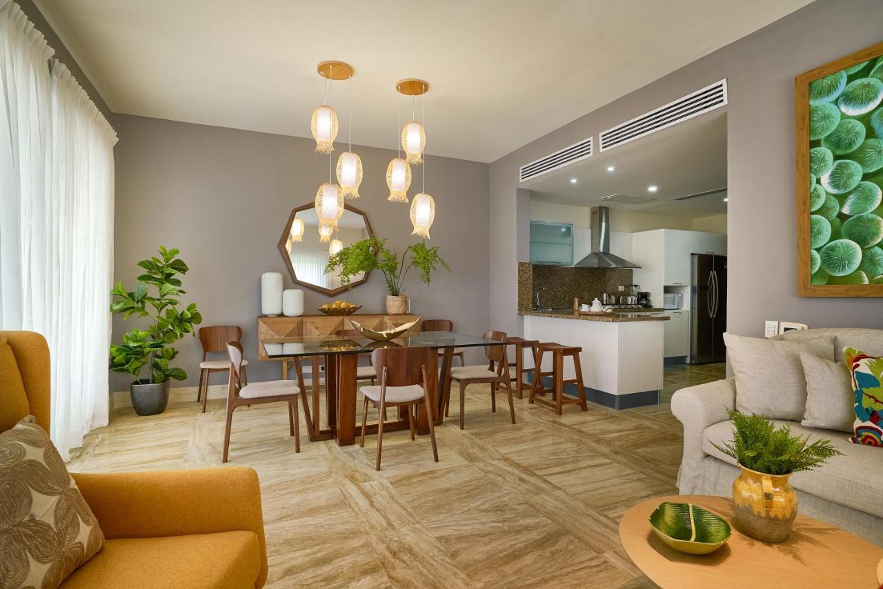 Costa Atlantica Punta Cana - Beach Vacation Condos Εξωτερικό φωτογραφία