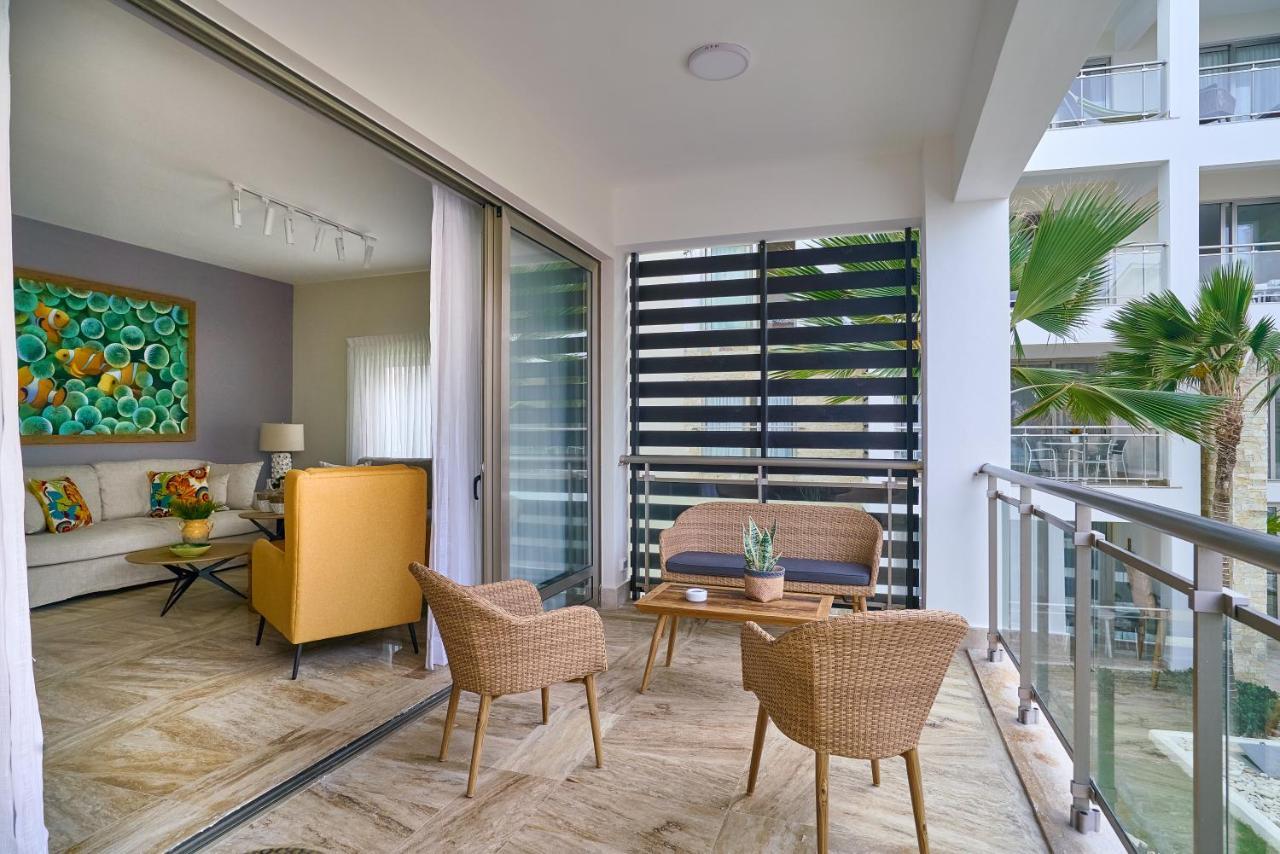Costa Atlantica Punta Cana - Beach Vacation Condos Εξωτερικό φωτογραφία