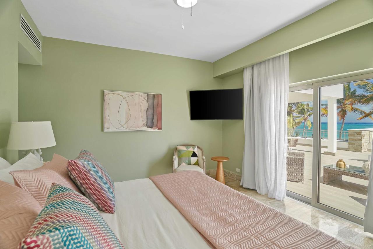 Costa Atlantica Punta Cana - Beach Vacation Condos Εξωτερικό φωτογραφία