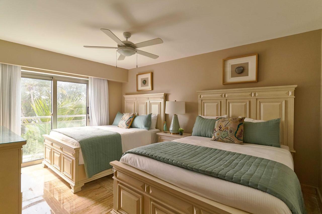 Costa Atlantica Punta Cana - Beach Vacation Condos Εξωτερικό φωτογραφία