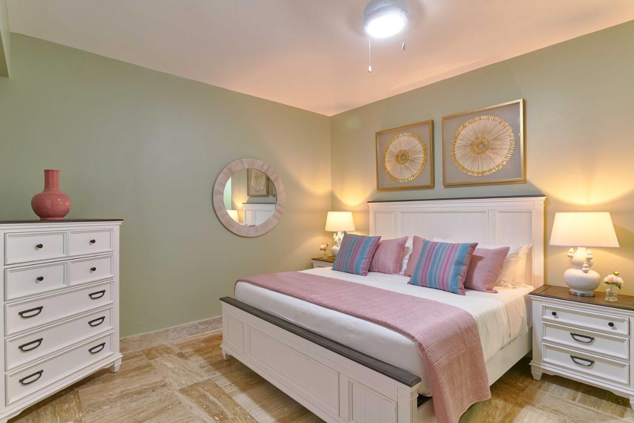 Costa Atlantica Punta Cana - Beach Vacation Condos Εξωτερικό φωτογραφία