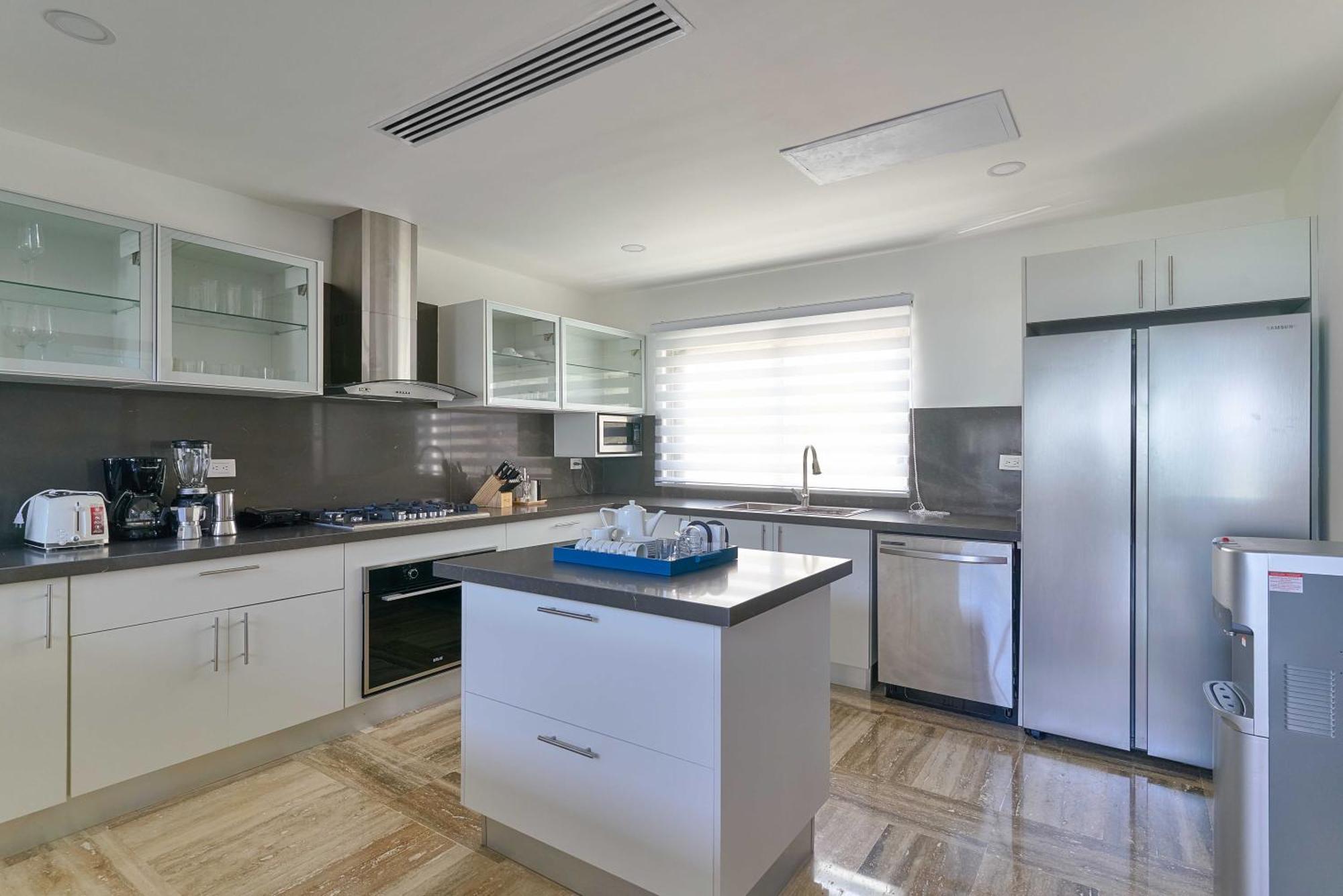 Costa Atlantica Punta Cana - Beach Vacation Condos Εξωτερικό φωτογραφία