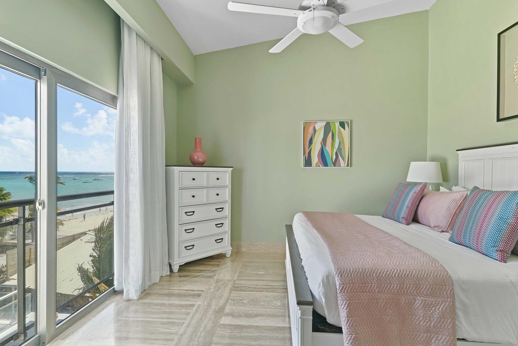 Costa Atlantica Punta Cana - Beach Vacation Condos Εξωτερικό φωτογραφία